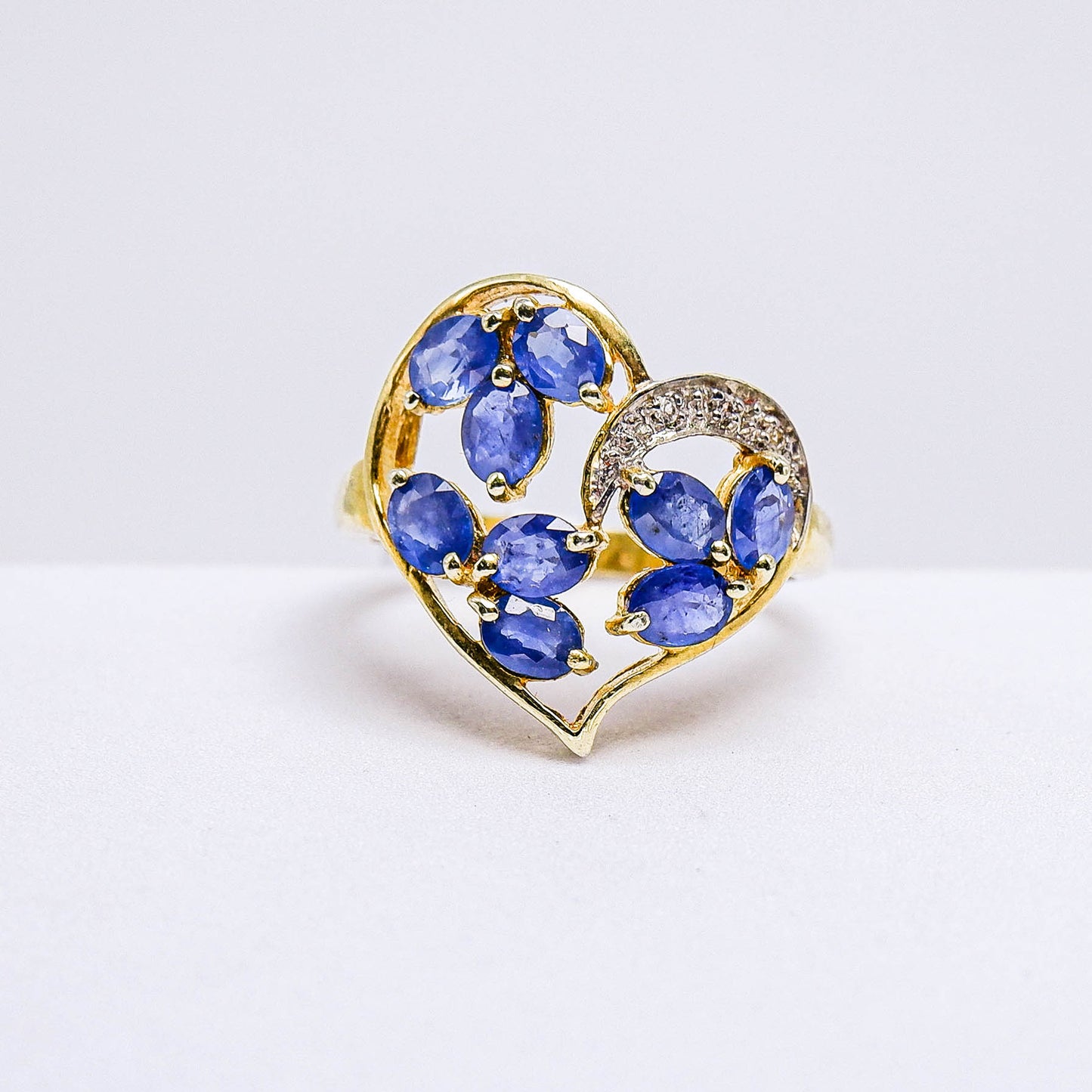 แหวนเงินแท้ 925 ฝังพลอย  ไพลิน (Blue Sapphire) + ไวท์โทพาส (whitetopaz)