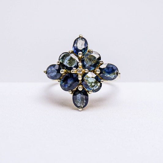 แหวนเงินแท้ 925 ฝังพลอย เขียวส่องบางกะจะ (green Sapphire) + เซอร์คอน (Zircon)