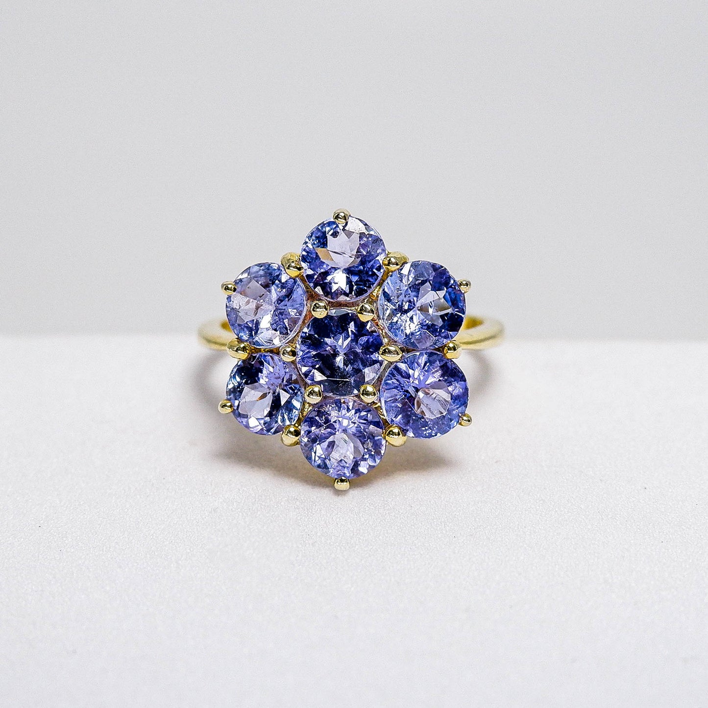 แหวนเงินแท้ 925 ฝังพลอย แทนซาไนท์ (Tanzanite)