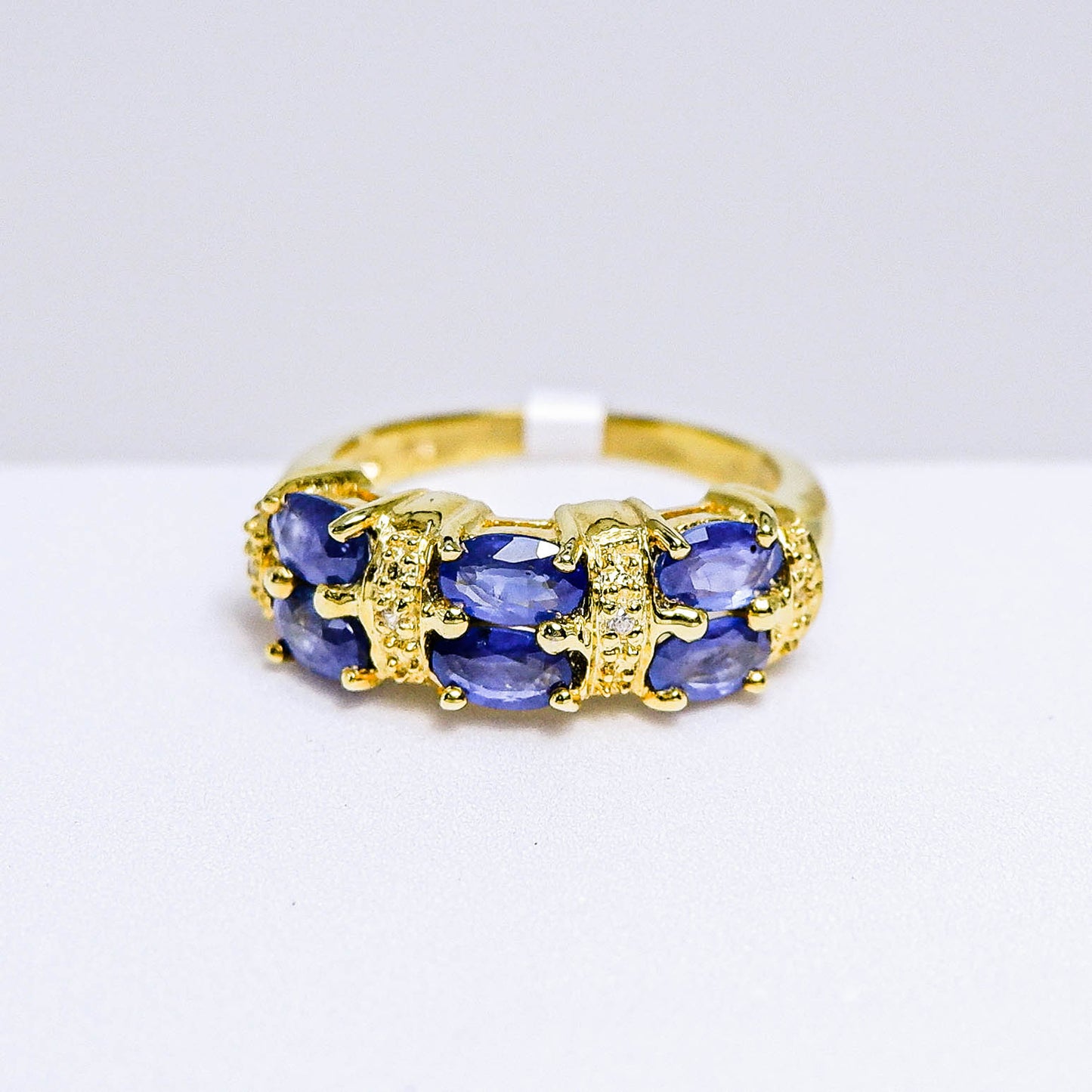 แหวนเงินแท้ 925 ฝังพลอย ไพลิน (Blue Sapphire) + เซอร์คอน (Zircon)