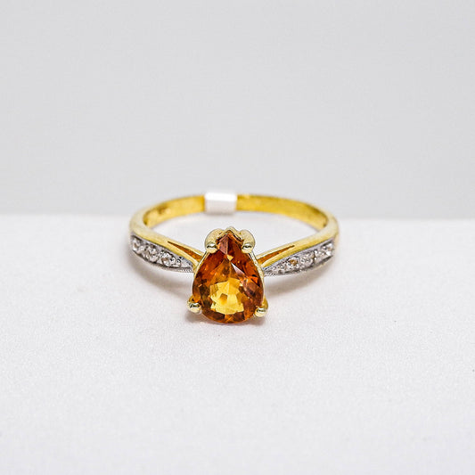 แหวนเงินแท้ 925 ฝังพลอย บุษราคัม (Yellow Sapphire) + เซอร์คอน (Zircon)
