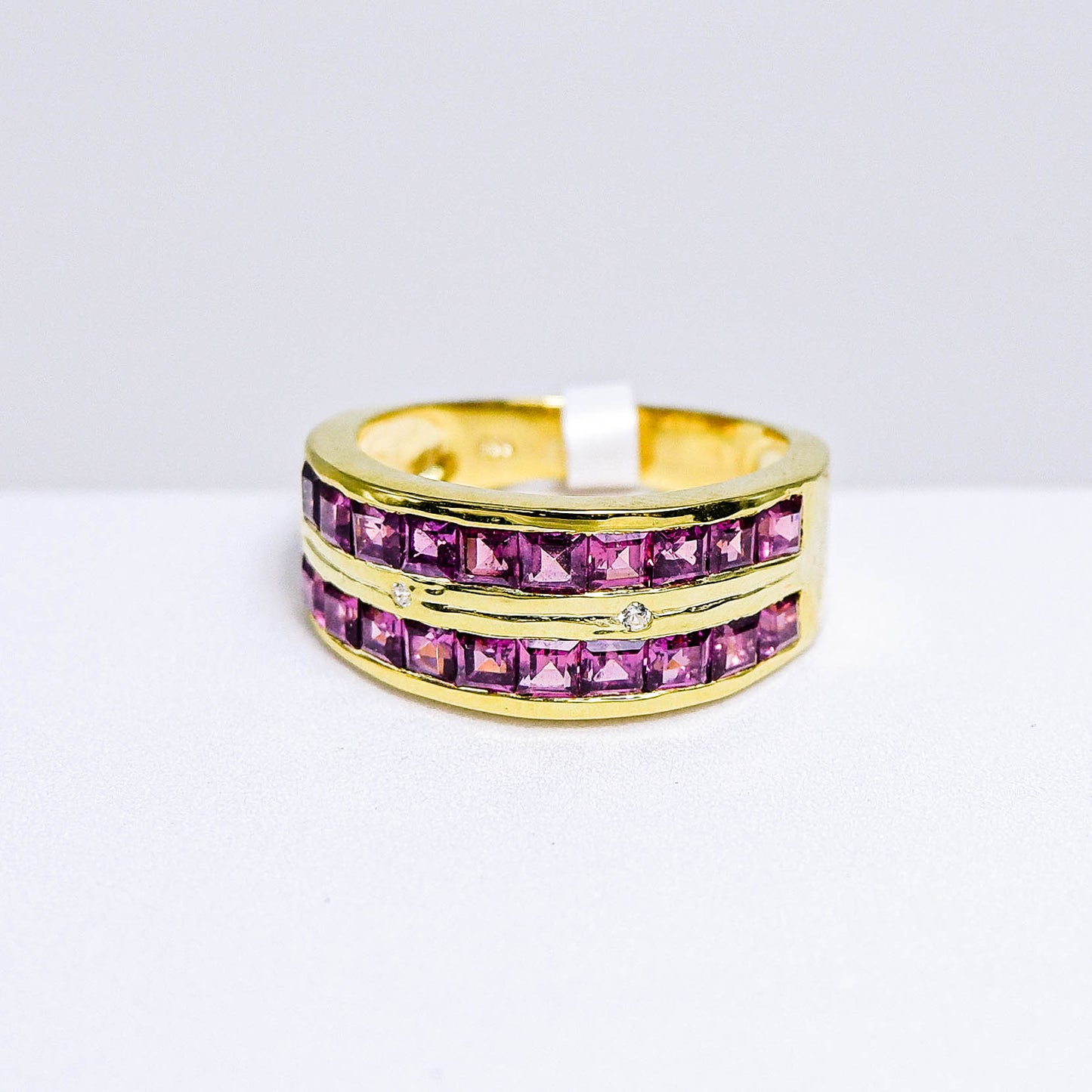 แหวนเงินแท้ 925 ฝังพลอย โรโดไลท์ (Rhodolite) + เซอร์คอน (Zircon)