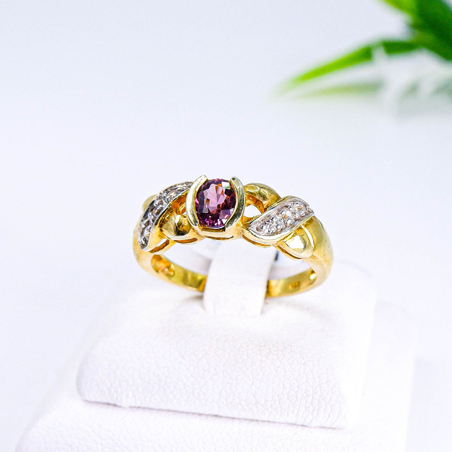 แหวนเงินแท้ 925 ฝังพลอย สปิเนล (Spinel) + เซอร์คอน (Zircon)