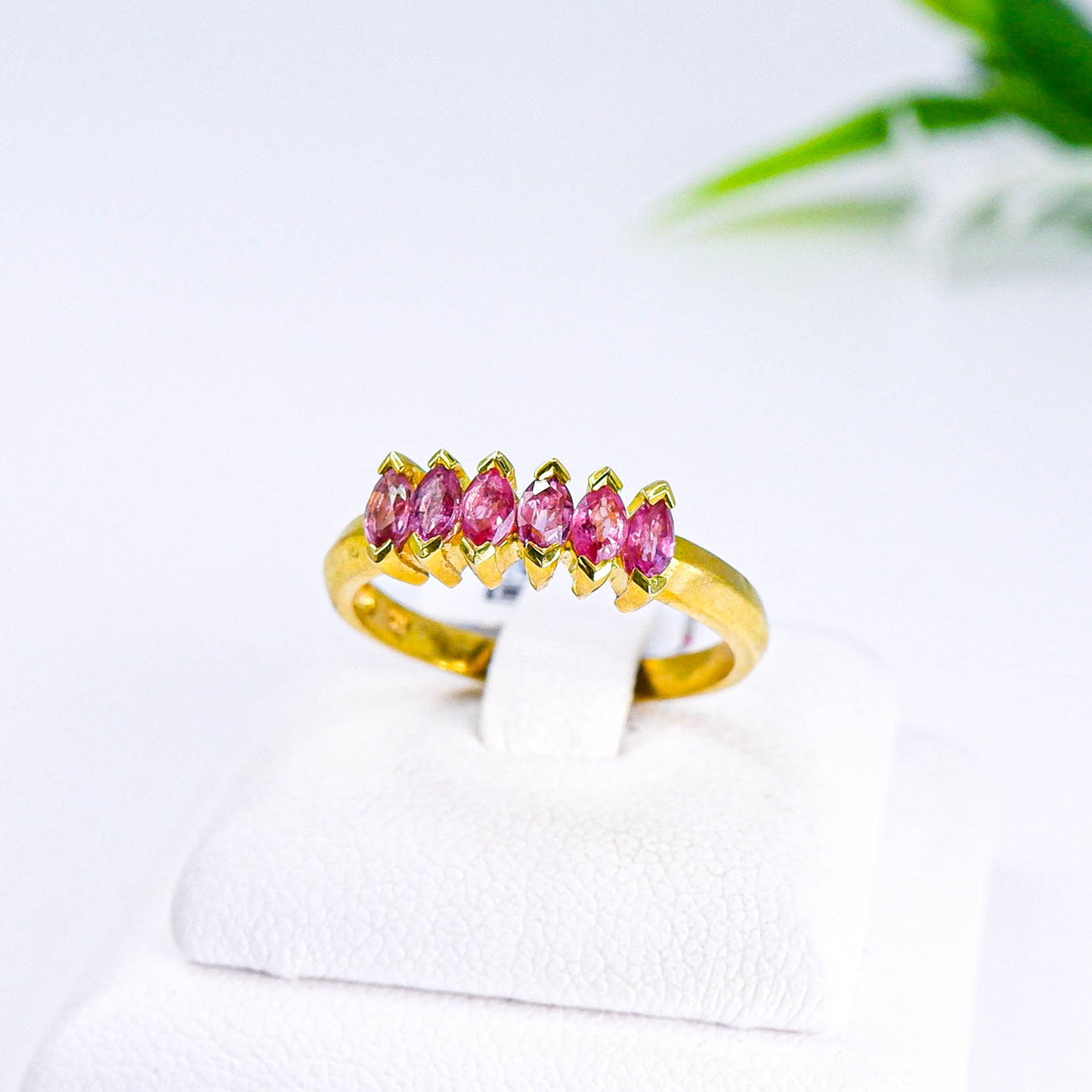 แหวนเงินแท้ 925 ฝังพลอย ทับทิมไทย (Siam Ruby)