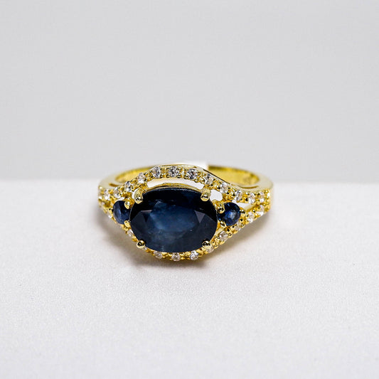 แหวนเงินแท้ 925 ฝังพลอย ไพลิน (Blue Sapphire) + เซอร์คอน (Zircon)