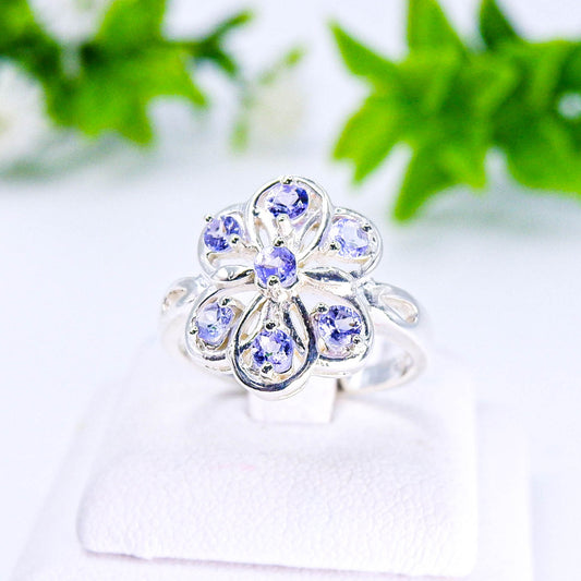 แหวนเงินแท้ 925 ฝังพลอย แทนซาไนท์ (Tanzanite)