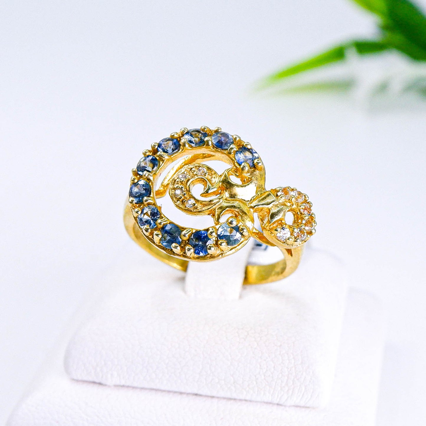 แหวนเงินแท้ 925 ฝังพลอย ไพลิน (Blue Sapphire) + ไวท์โทพาส (whitetopaz)
