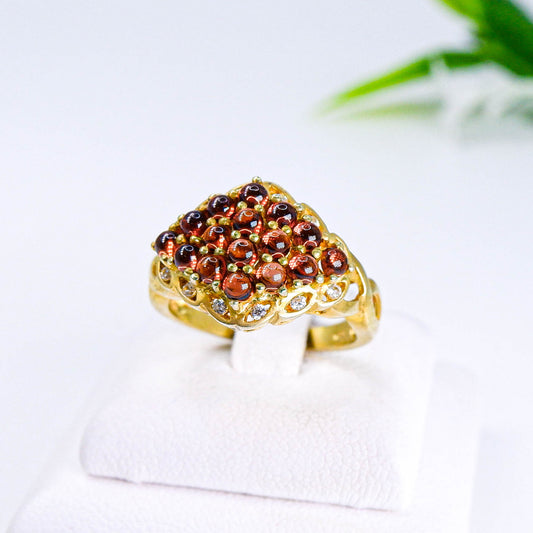 แหวนเงินแท้ 925 ฝังพลอย โกเมนหลังเบี้ย (Garnet) + เซอร์คอน (Zircon)