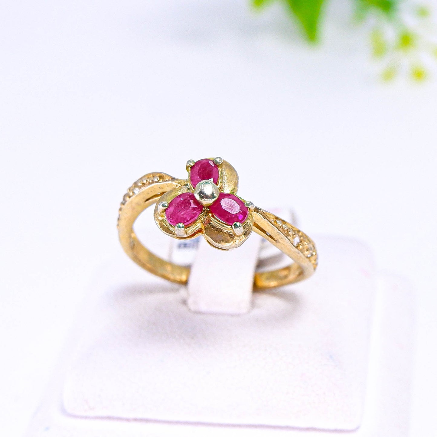 แหวนเงินแท้ 925 ฝังพลอย ทับทิม (Ruby) + โทพาส (Topaz)
