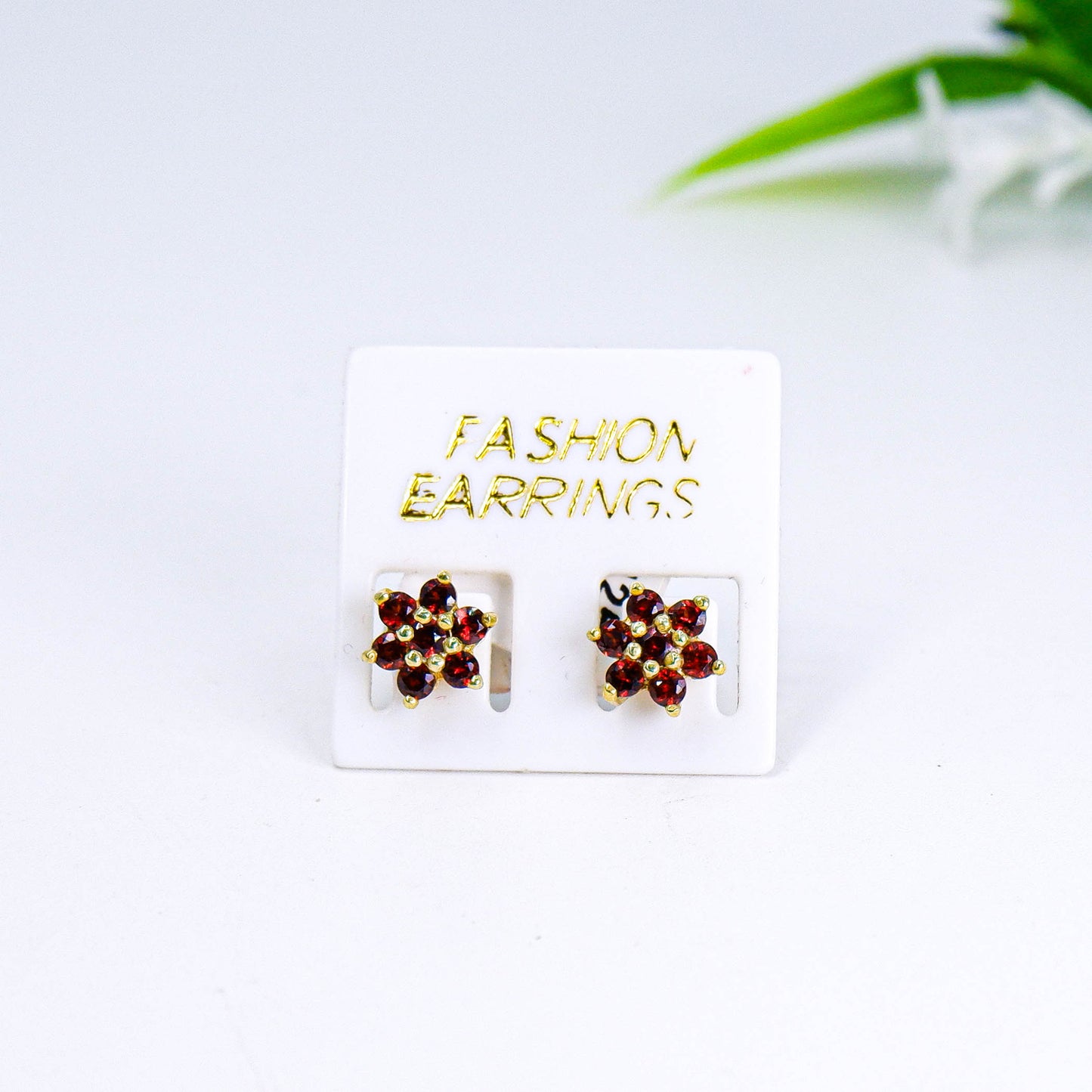 ต่างหูเงินแท้ 925 ฝังพลอย โกเมน (Garnet)
