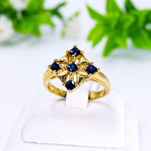แหวนเงินแท้ 925 ฝังพลอย ไพลิน (Blue Sapphire)