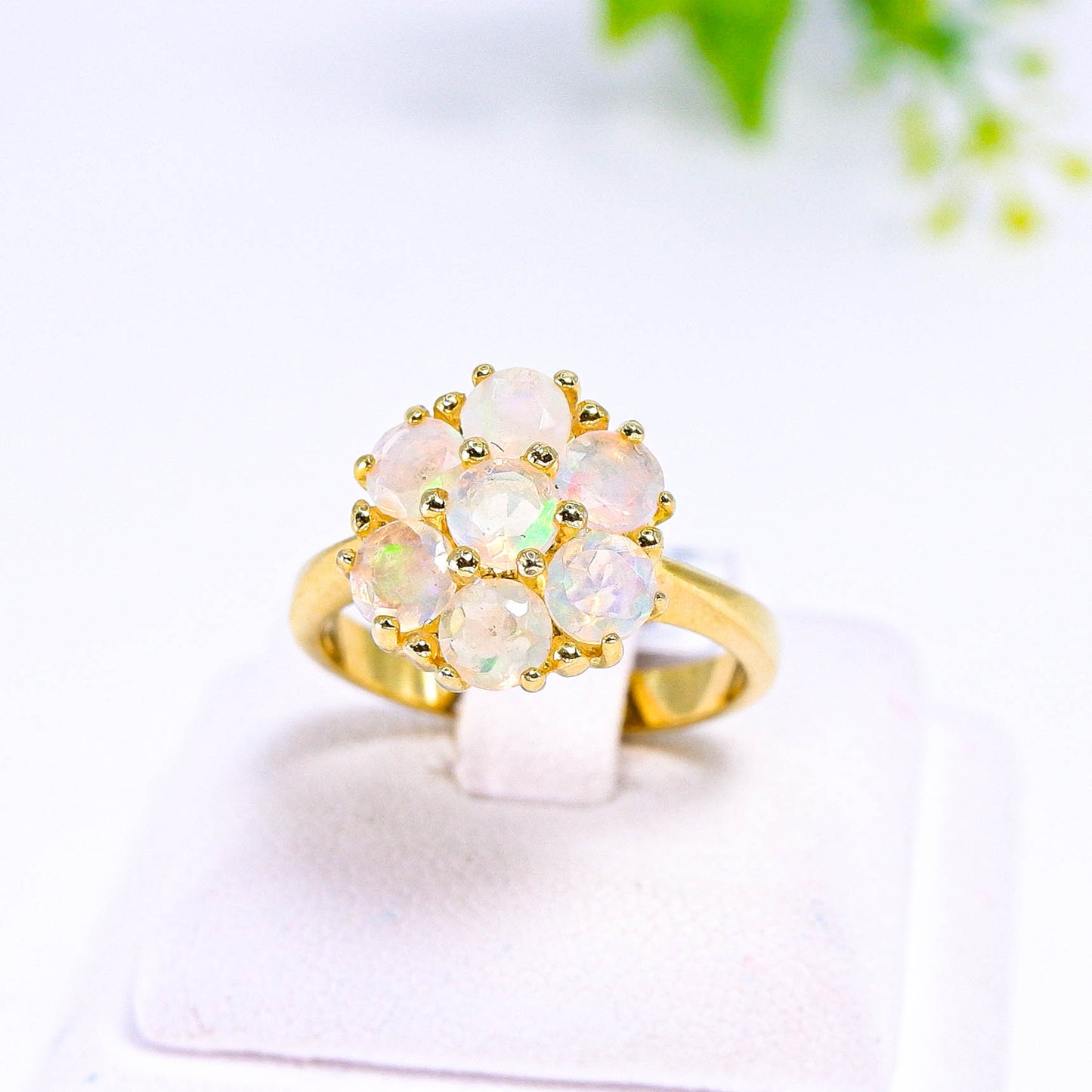 แหวนเงินแท้ 925 ฝังพลอย โอปอล (Opal)