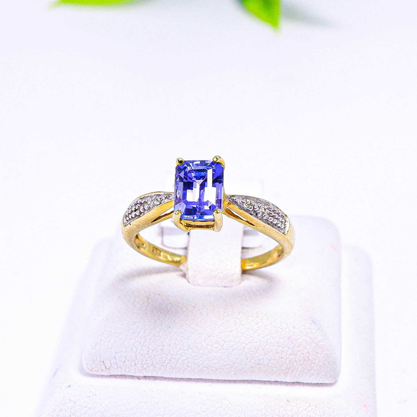 แหวนเงินแท้ 925 ฝังพลอย แทนซาไนท์ (Tanzanite) + เซอร์คอน (Zircon)