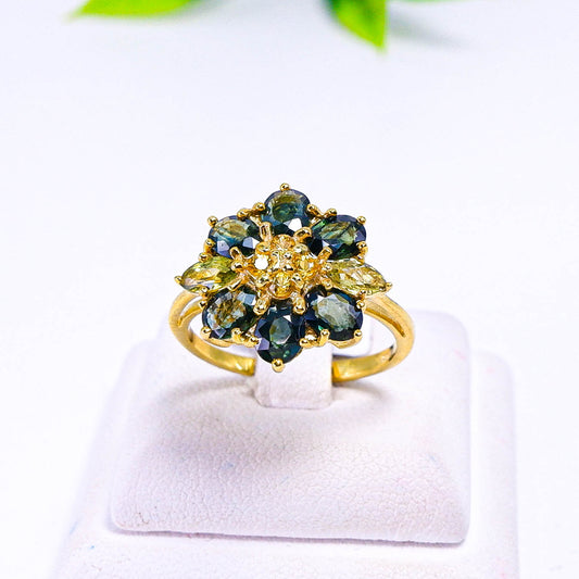 แหวนเงินแท้ 925 ฝังพลอย เขียวส่อง (green Sapphire) + แซฟไฟร์ (Sapphire)