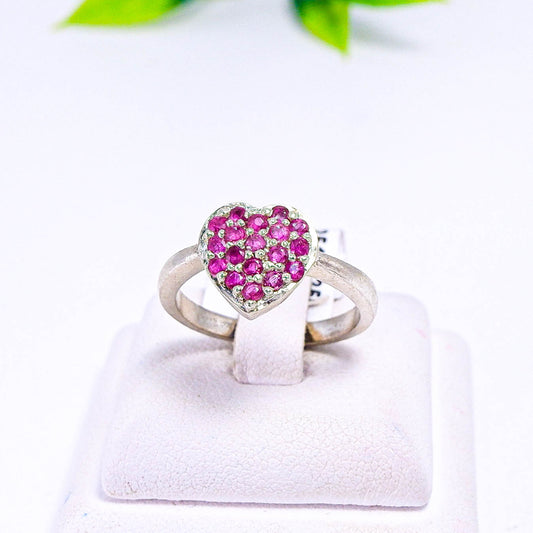 แหวนเงินแท้ 925 ฝังพลอย ทับทิมไทย (Siam Ruby)
