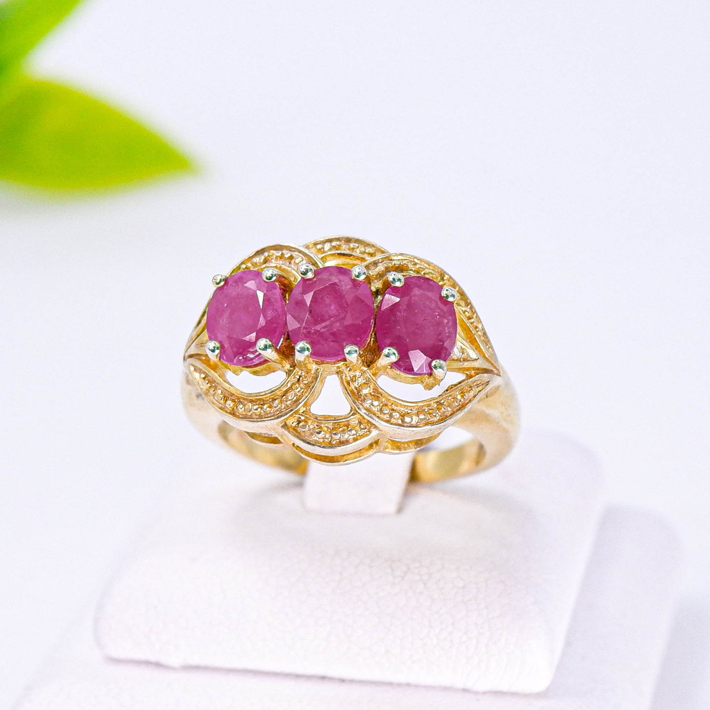 แหวนเงินแท้ 925 ฝังพลอย ทับทิม (Ruby) + ไวท์โทพาส (whitetopaz)