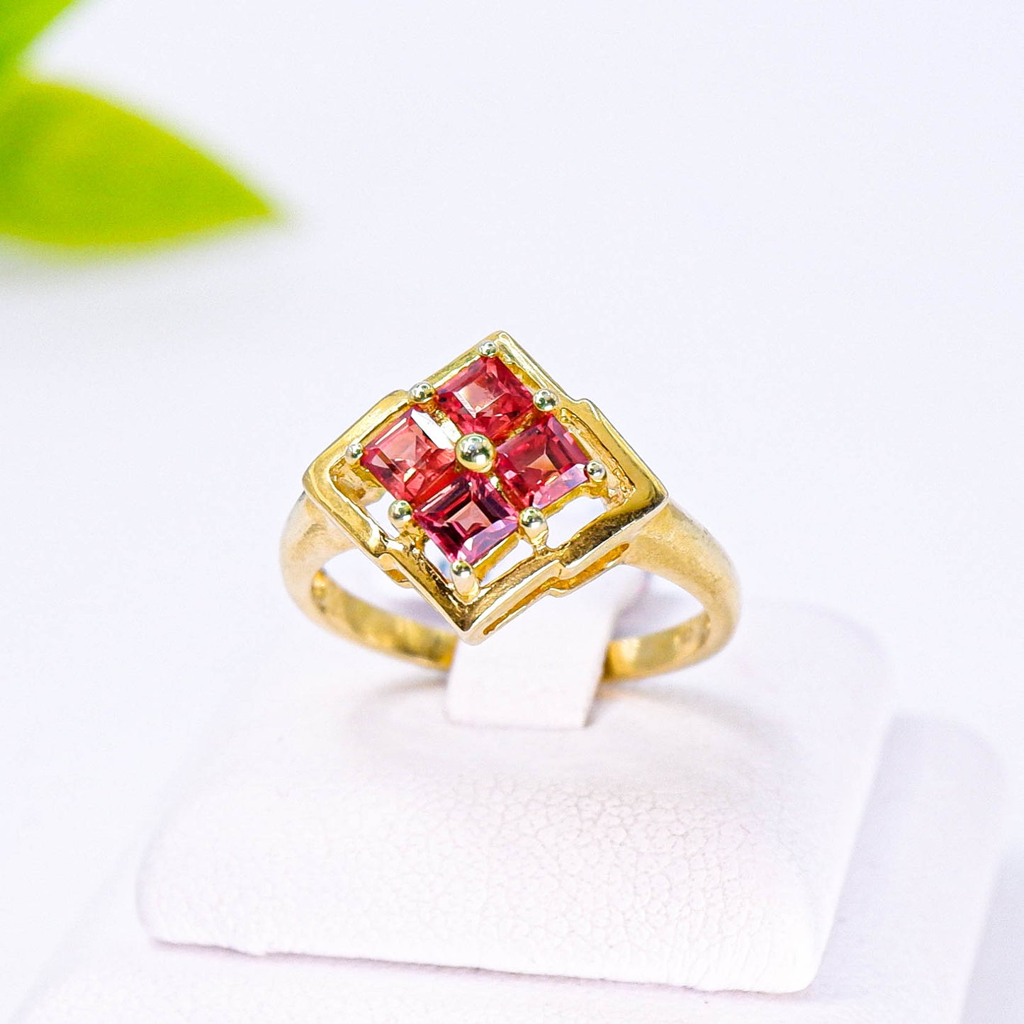 แหวนเงินแท้ 925 ฝังพลอย ออเร้นจ์แทนซาเนีย (Songea Sapphire)