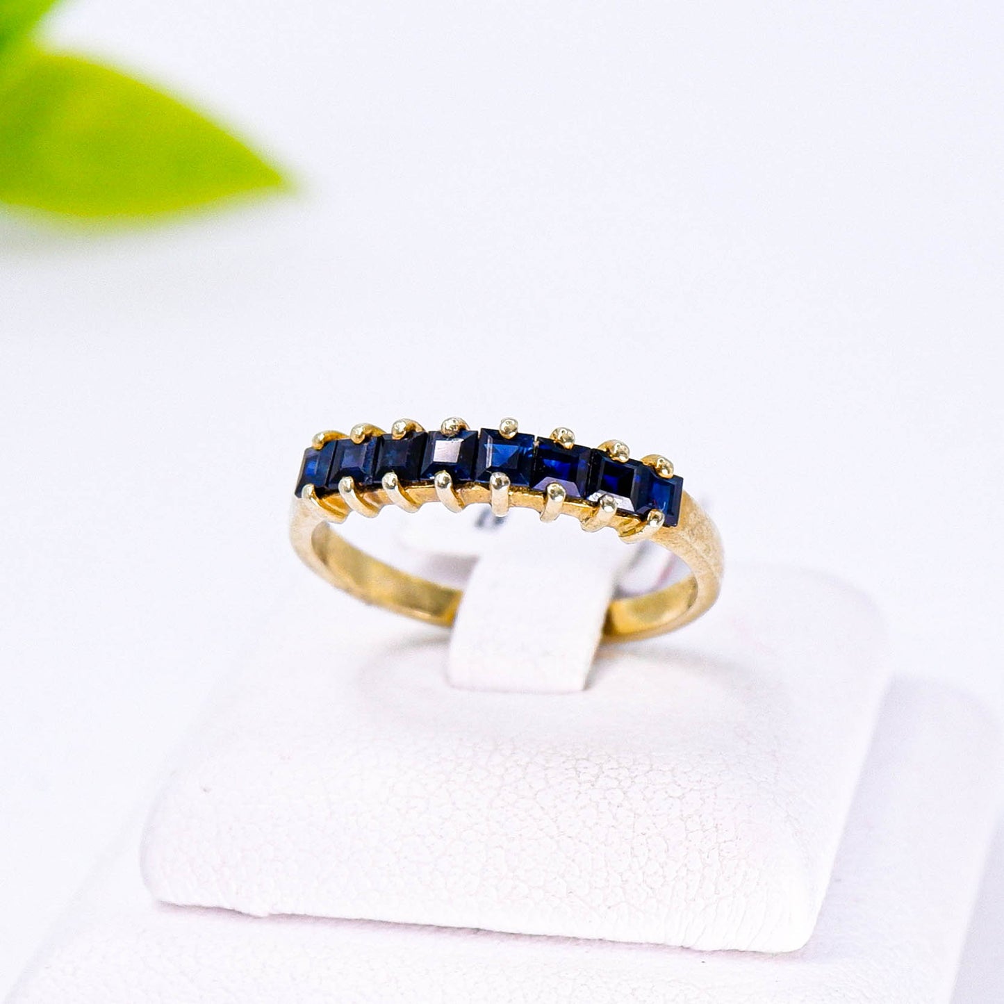 แหวนเงินแท้ 925 ฝังพลอย ไพลิน (Blue Sapphire)
