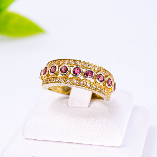 แหวนเงินแท้ 925 ฝังพลอย แซฟไฟร์ซองเจียแดง (Songea Sapphire) + ไวท์โทพาส (whitetopaz)