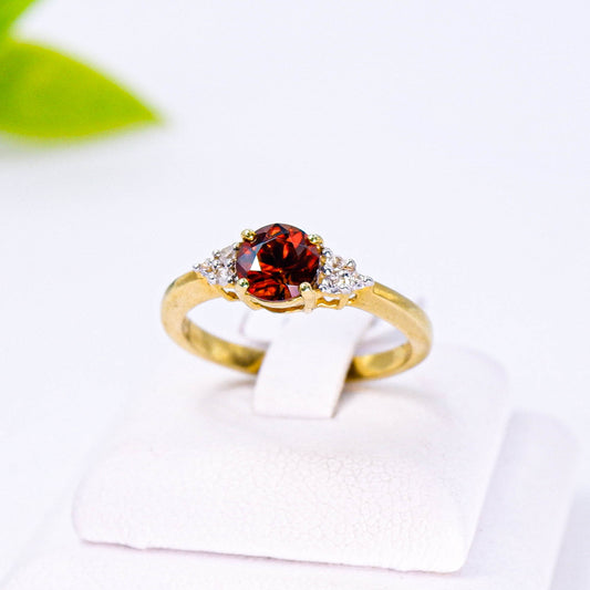 แหวนเงินแท้ 925 ฝังพลอย เพทายดิบ (Unheated Zircon) + เซอร์คอน (Zircon) (สำเนา)