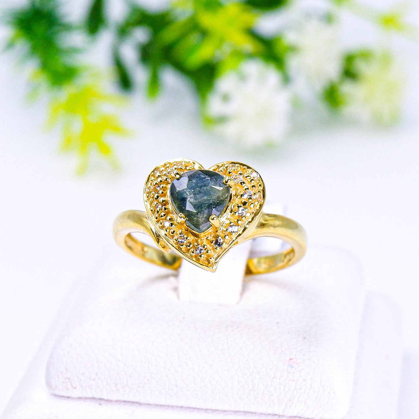 แหวนเงินแท้ 925 ฝังพลอย เขียวส่อง (green Sapphire) + ไวท์โทพาส (whitetopaz)