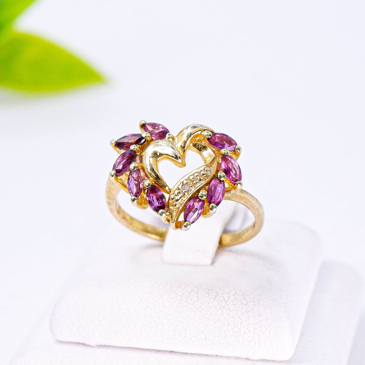 แหวนเงินแท้ 925 ฝังพลอย ทับทิมไทย (Siam Ruby) + ไวท์โทพาส (whitetopaz)