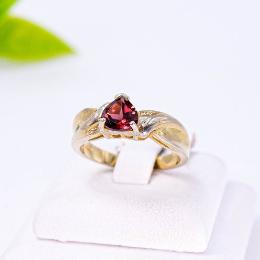 แหวนเงินแท้ 925 ฝังพลอย โกเมน (Garnet) + โทพาส (Topaz)