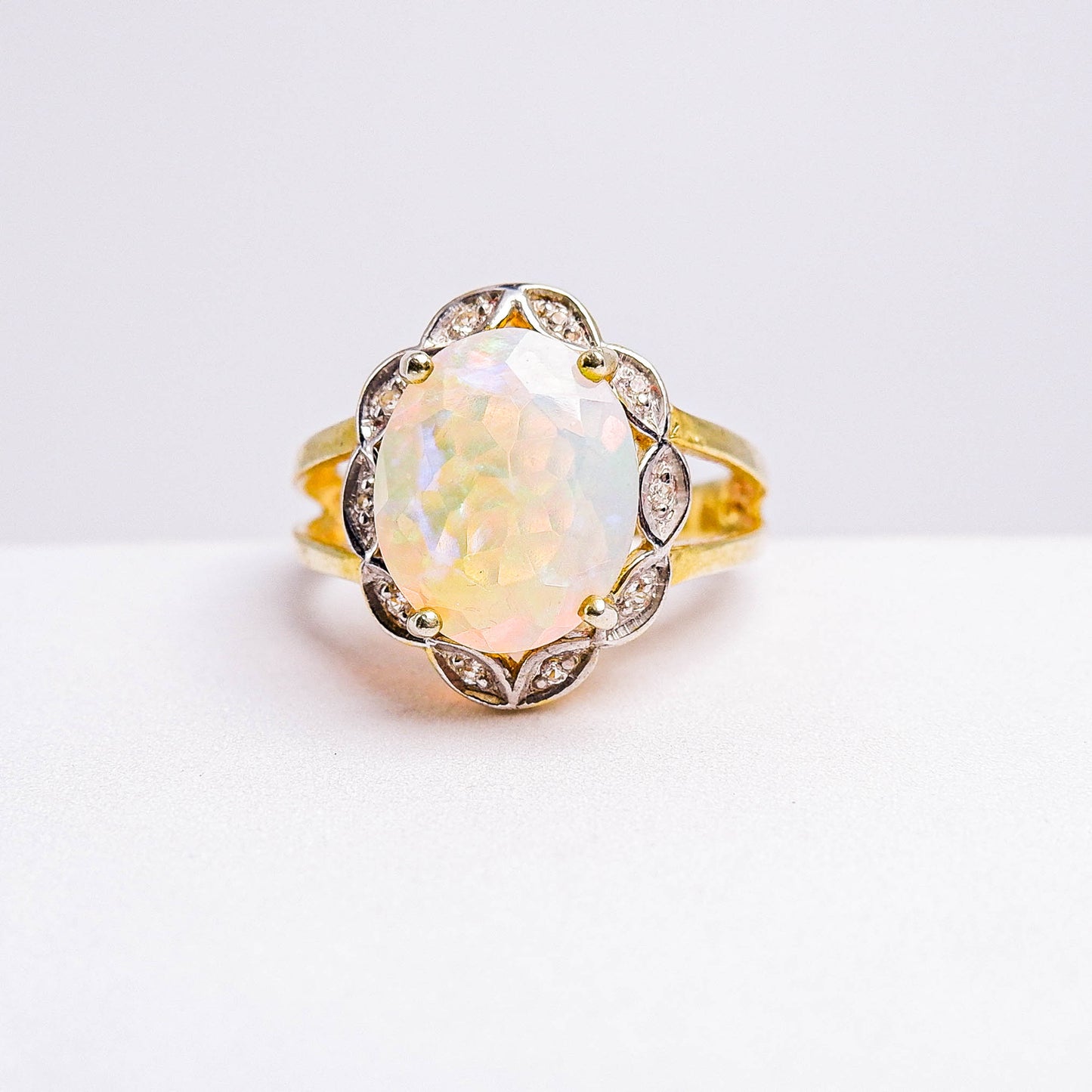 แหวนเงินแท้ 925 ฝังพลอย โอปอล (Opal) + ไวท์โทพาส (whitetopaz)