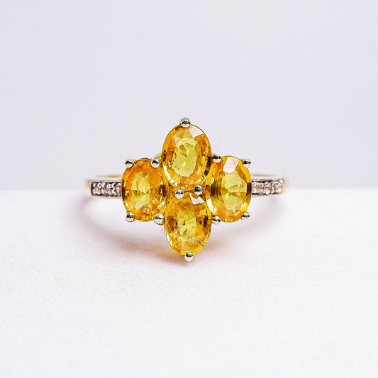 แหวนเงินแท้ 925 ฝังพลอย บุษราคัม (Yellow Sapphire) + โทพาส (topaz)