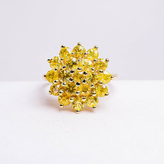 แหวนเงินแท้ 925 ฝังพลอย บุษราคัม (Yellow Sapphire)