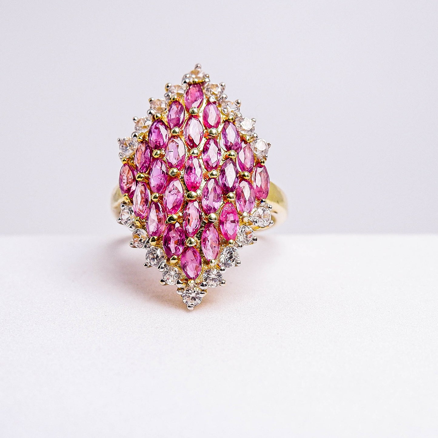 แหวนเงินแท้ 925 ฝังพลอย  ทับทิมไทย (Siam Ruby) + เซอร์คอน (Zircon)