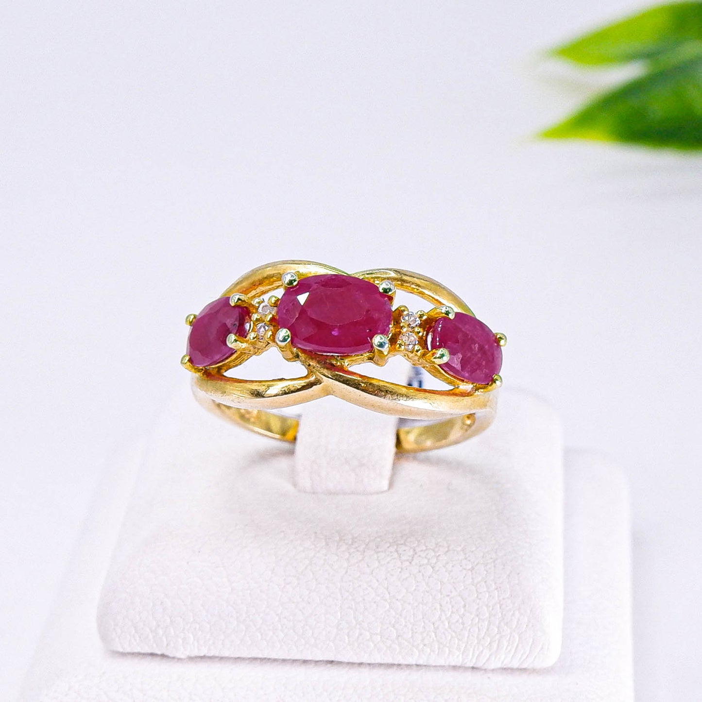 แหวนเงินแท้ 925 ฝังพลอย ทับทิม (Ruby) + เซอร์คอน (Zircon)