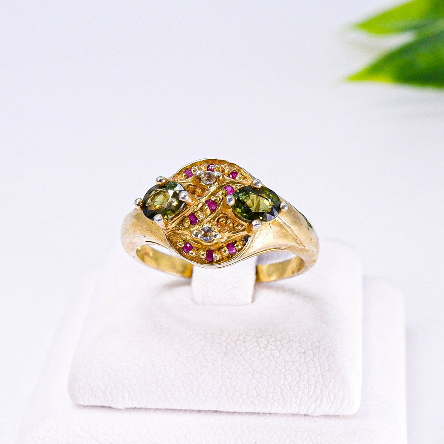 แหวนเงินแท้ 925 ฝังพลอย เขียวส่อง (green Sapphire) + ไวท์โทพาส (whitetopaz) + แซฟไฟร์ (Sapphire)
