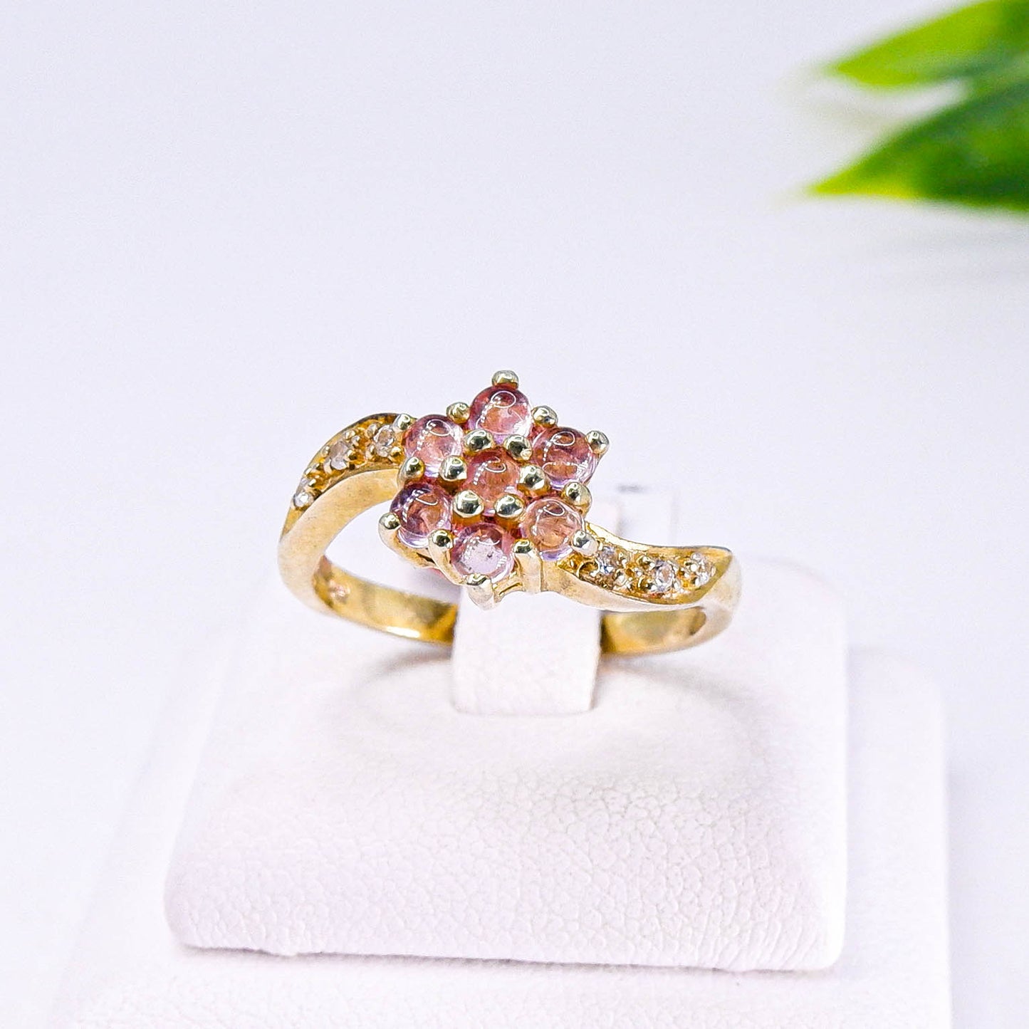 แหวนเงินแท้ 925 ฝังพลอย พิงค์แซฟไฟร์ (Pink Sapphire) + เซอร์คอน (Zircon)