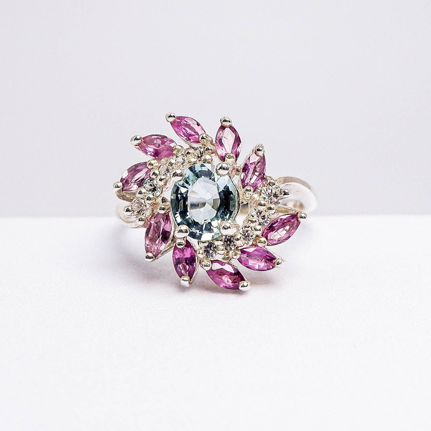 แหวนเงินแท้ 925 ฝังพลอย ทัวร์มาลีน (Tourmaline) + แซฟไฟร์ไทย (Thai Sapphire) + เซอร์คอน (Zircon)