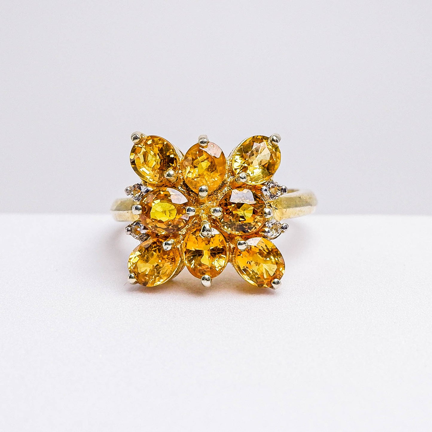 แหวนเงินแท้ 925 ฝังพลอย บุษราคัมบางกะจะ (Yellow Sapphire) + ไวท์โทพาส (whitetopaz)