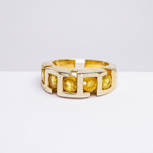 แหวนเงินแท้ 925 ฝังพลอย บุษราคัม (Yellow Sapphire)