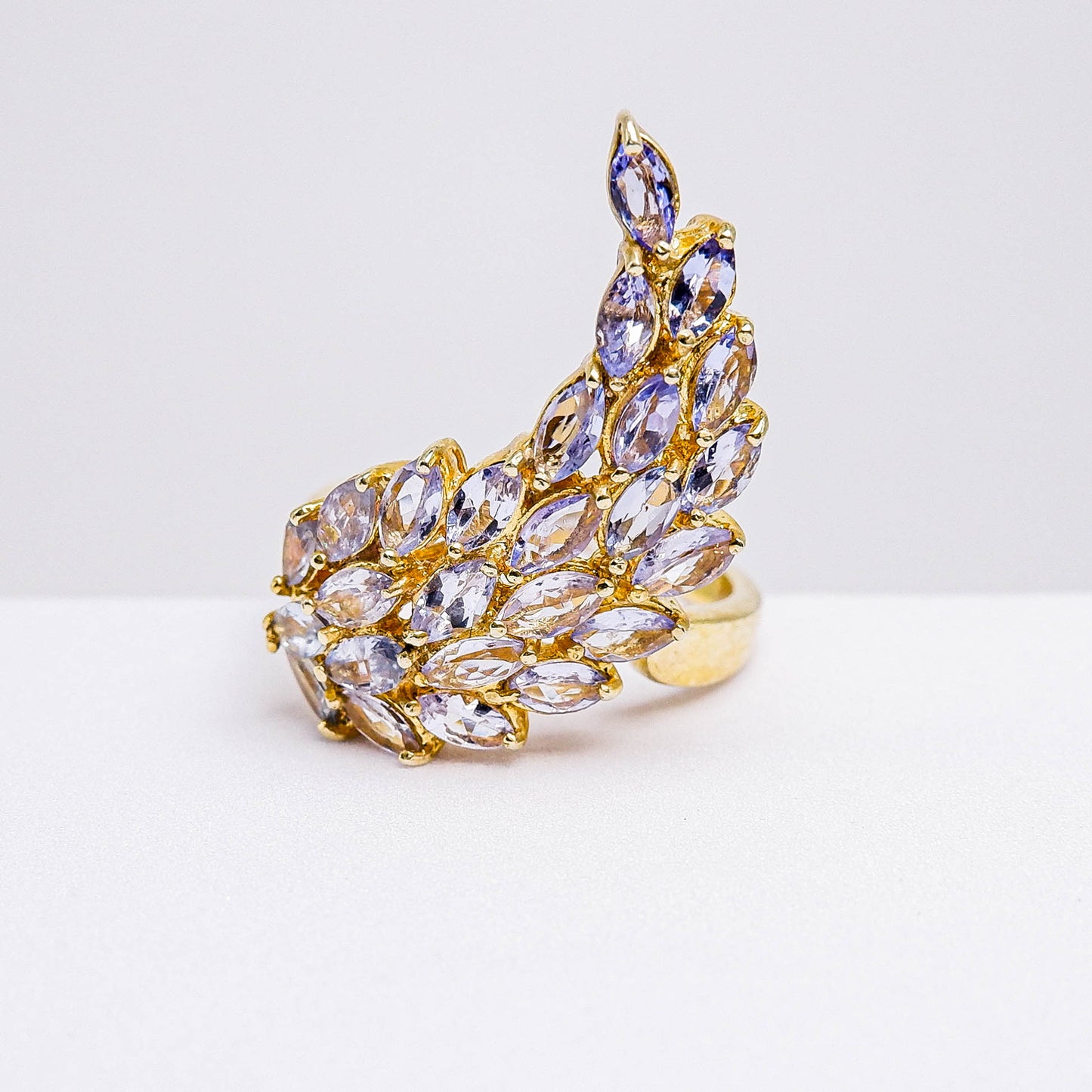 แหวนเงินแท้ 925 ฝังพลอย แทนซาไนท์ (Tanzanite)