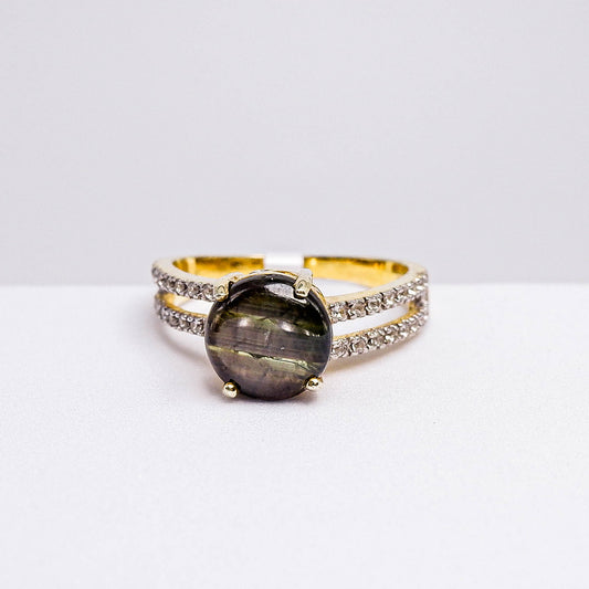 แหวนเงินแท้ 925 ฝังพลอย สตาร์บางกะจะ (Black Star Sapphire) + เซอร์คอน (Zircon)
