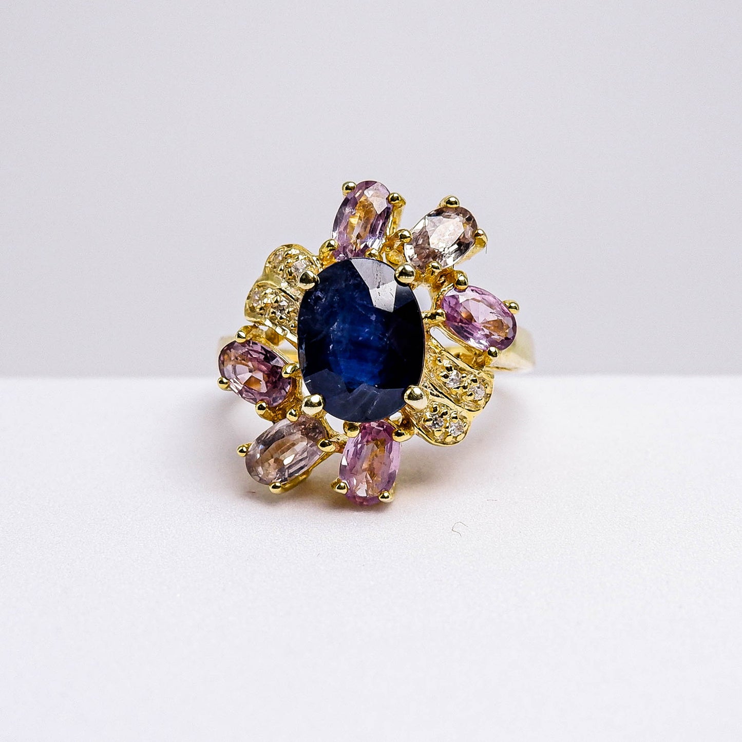 แหวนเงินแท้ 925 ฝังพลอย ไพลิน (Blue Sapphire) + แซฟไฟร์ไทย (Thai Sapphire) + เซอร์คอน (Zircon)